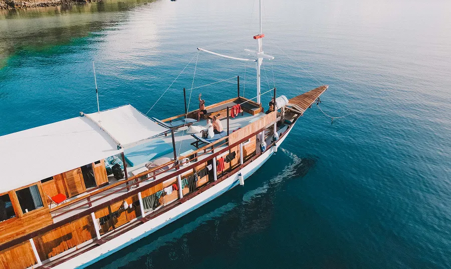 Komodo Island Boat Tour