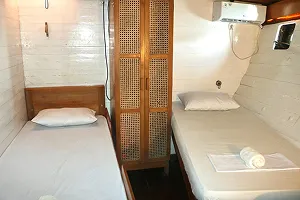 Deluxe Twin Cabin